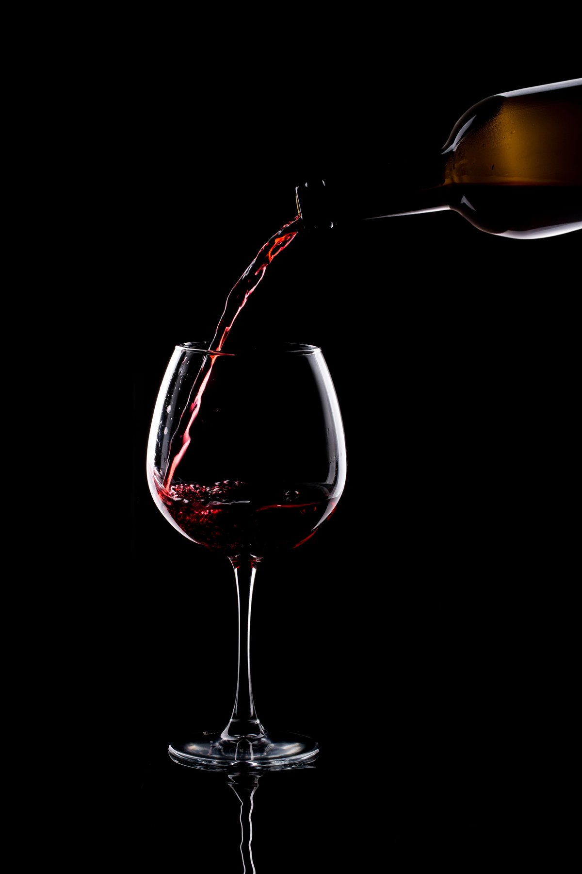 wine pour